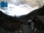 Archived image Webcam 4 Vallées: Hotel La Vallée 05:00