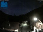 Archived image Webcam 4 Vallées: Hotel La Vallée 05:00