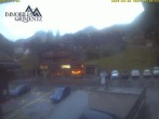 Archiv Foto Webcam Grimentz: Blick Dorf 05:00