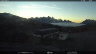 Archived image Webcam Fassatal - Moena - mountainstation of the gondola "Valbona le Cune" 07:00