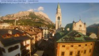 Archived image Webcam Cortina d&#39;Ampezzo: Pedestrian zone 17:00