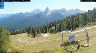Archived image Webcam Cortina d&#39;Ampezzo: World Cup slope from Rifugio Duca d&#39;Aosta 13:00