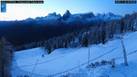 Archived image Webcam Cortina d&#39;Ampezzo: World Cup slope from Rifugio Duca d&#39;Aosta 05:00