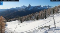 Archived image Webcam Cortina d&#39;Ampezzo: World Cup slope from Rifugio Duca d&#39;Aosta 07:00
