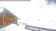 Archiv Foto Webcam Ohau Snowfields: Blick auf die Skihütte 07:00