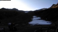 Archived image Webcam Rainbow Base Area, New Zealand 01:00