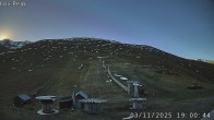 Archiv Foto Webcam Fox Peak Talstation am Meadow Lift 18:00