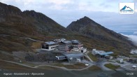 Archived image Webcam Kitzsteinhorn Kaprun: Alpine Centre 06:00