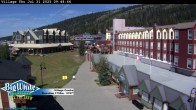 Archived image Webcam Big White Ski Resort Kids Center 10:00