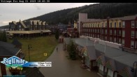 Archiv Foto Webcam Big White Ski Resort Kids Center 18:00