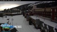 Archiv Foto Webcam Big White Ski Resort Kids Center 13:00