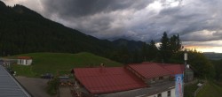 Archived image Webcam Alpspitzbahn - middle station 17:00
