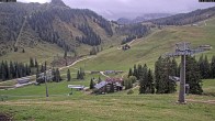 Archiv Foto Webcam Almenwelt Lofer: Kinderbereich und Talstation Family Express 09:00