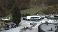 Archiv Foto Webcam Almenwelt Lofer: Blick auf die Talstation der Almbahn 1 15:00
