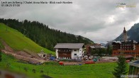 Archiv Foto Webcam Lech am Arlberg: Ausblick Chalet Anna Maria zur Piste 06:00