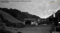 Archiv Foto Webcam Lech am Arlberg: Ausblick Chalet Anna Maria zur Piste 05:00