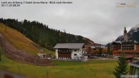 Archiv Foto Webcam Lech am Arlberg: Ausblick Chalet Anna Maria zur Piste 07:00