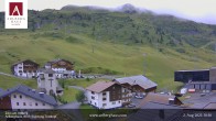 Archiv Foto Webcam Hotel Arlberghaus in Zürs mit Blick auf den Weltcuphang 09:00