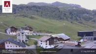 Archived image Webcam Hotel Arlberghaus at Zürs 05:00