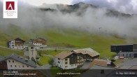 Archiv Foto Webcam Hotel Arlberghaus in Zürs mit Blick auf den Weltcuphang 08:00