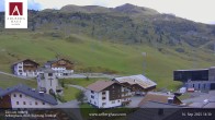 Archiv Foto Webcam Hotel Arlberghaus in Zürs mit Blick auf den Weltcuphang 13:00
