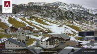 Archived image Webcam Hotel Arlberghaus at Zürs 07:00