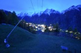 Archiv Foto Webcam Dorf Grächen - Talabfahrt 05:00