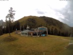 Archived image Webcam Top station of the Höfi Express II lift 09:00
