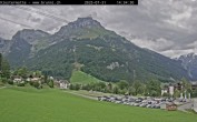 Archived image Webcam Base station of the Brunni cable car 13:00