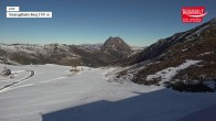 Archived image Webcam Mountain station Smaragdbahn lift 09:00