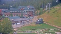 Archived image Webcam Winter Park Resort: West Portal Station 05:00