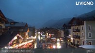 Archived image Webcam Livigno town center 04:00