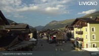 Archived image Webcam Livigno town center 07:00