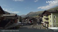 Archived image Webcam Livigno town center 08:00