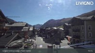 Archived image Webcam Livigno town center 14:00