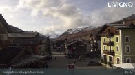 Archiv Foto Webcam Livigno Ortszentrum 08:00