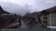 Archiv Foto Webcam Livigno Ortszentrum 06:00