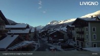 Archiv Foto Webcam Livigno Ortszentrum 07:00