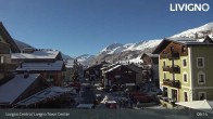 Archiv Foto Webcam Livigno Ortszentrum 08:00
