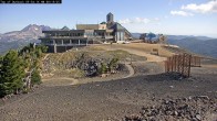 Archived image Webcam Mt Bachelor - View Three Sisters 09:00