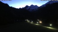 Archiv Foto Webcam Kandersteg: Hotel Bernerhof 05:00