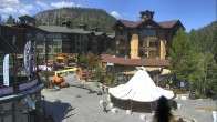 Archiv Foto Webcam Mammoth Village 12:00