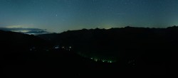 Archiv Foto Webcam Riesneralm: Panorama Skigebiet und Skihütte Hochsitz 23:00