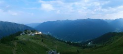 Archiv Foto Webcam Riesneralm: Panorama Skigebiet und Skihütte Hochsitz 23:00