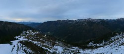 Archiv Foto Webcam Riesneralm: Panorama Skigebiet und Skihütte Hochsitz 23:00