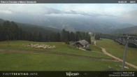 Archived image Webcam slope Castelir 08:00