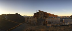 Archived image Webcam Mountain station Hörnli-Express 17:00
