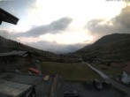 Archiv Foto Webcam Berghaus Arflina: Talblick 06:00