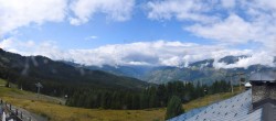 Archiv Foto Webcam La Tania: Bergrestaurant Bouc Blanc 13:00