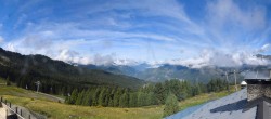 Archiv Foto Webcam La Tania: Bergrestaurant Bouc Blanc 11:00